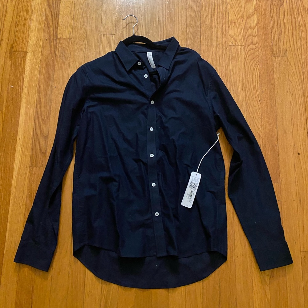 Indigenous (brand) Men’s M Button Down NEW WITH TAGS